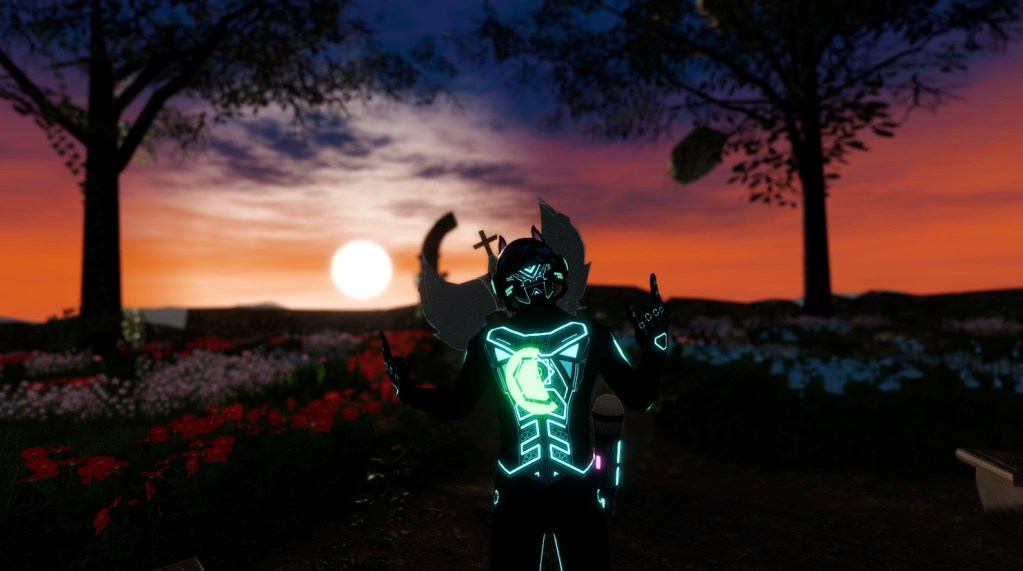 Avatars, Identity and Expression: The Deep Psychology of VR Personas in Somnium Space